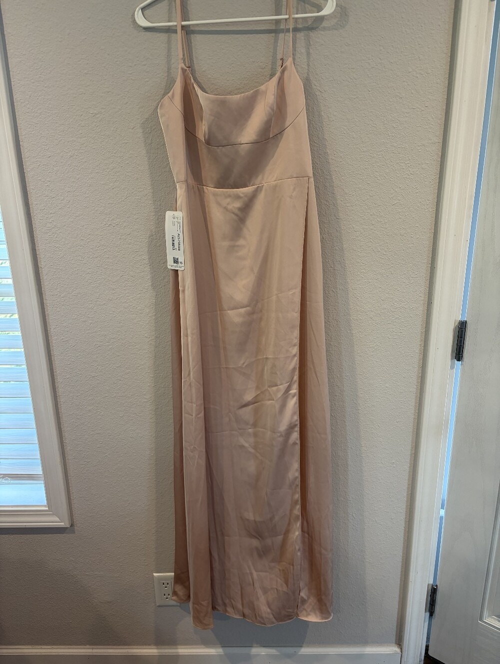 NWT AZAZIE X KENDALL + KYLIE Womens Scoop Neckline Strech Satin A Line Dress A6